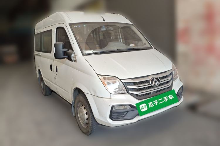 Used SAIC MAXUS Xintu V80 2018 2.5T 6-Speed Manual Aoyuntong Short Wheelbase Mid-Height 5-6 Seater Exterior 2