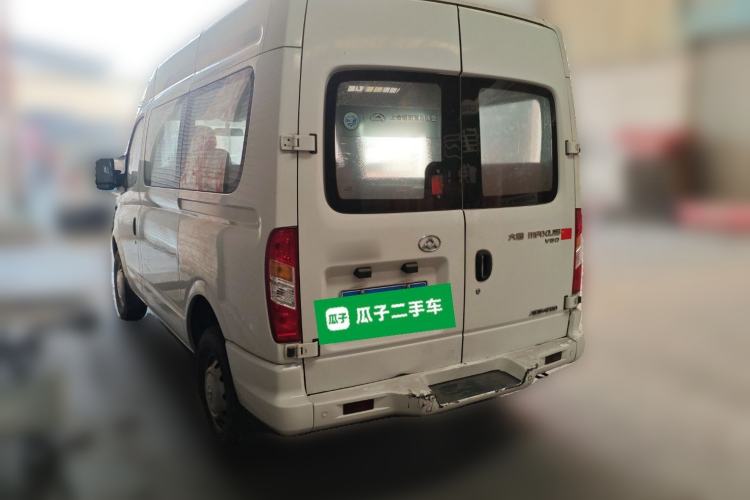 Used SAIC MAXUS Xintu V80 2018 2.5T 6-Speed Manual Aoyuntong Short Wheelbase Mid-Height 5-6 Seater Exterior 3