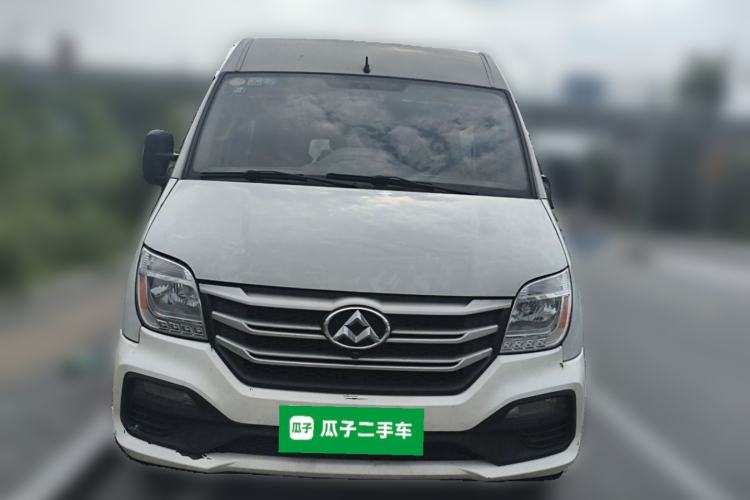 Used SAIC MAXUS Xintu V80 2018 2.5T 6-Speed Manual Aotuntong Facelifted Long Wheelbase Mid-Height 7-Seater Front