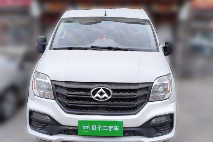 Used SAIC MAXUS Xintu V80 2018 2.5T 6-Speed Manual Aotuntong Facelifted Long Wheelbase Mid-Height 7-Seater Front