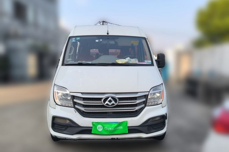 Used SAIC MAXUS Xintu V80 2018 2.5T 6-Speed Manual Aotuntong Facelifted Short-Wheelbase Ultra-Low Roof 5-6 Seater Front