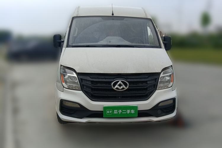 Used SAIC MAXUS Xintu V80 2018 2.5T 6-Speed Manual Elite Edition Long Wheelbase Mid-Height 7/10-Seater Front