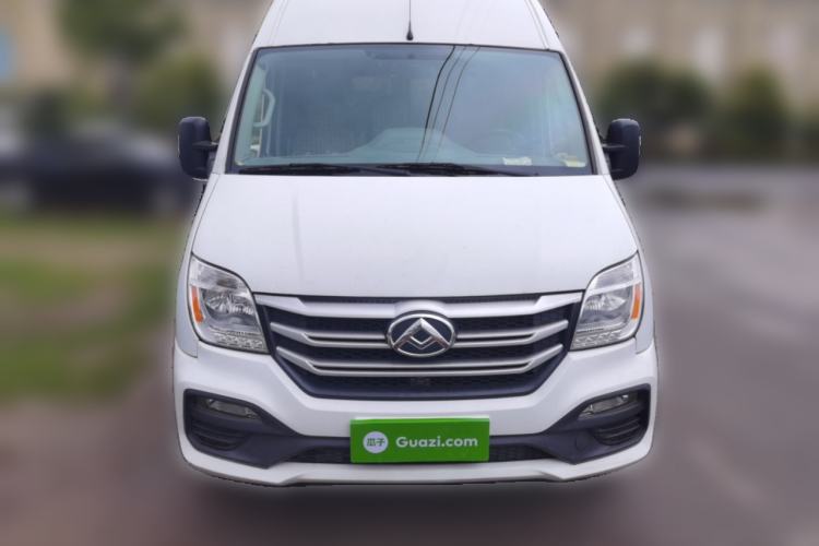 Used SAIC MAXUS Xintu V80 2018 2.5T 6-speed manual Aoyuntong long-wheelbase high-roof model with 7/10 seats Front