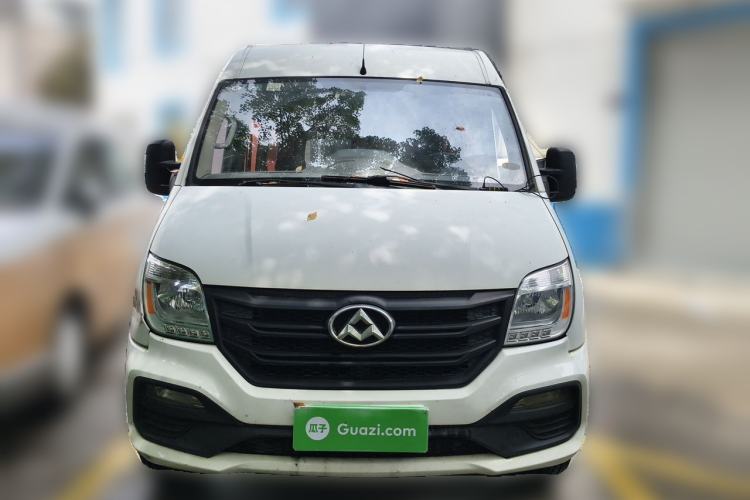 Used SAIC MAXUS Xintu V80  Front