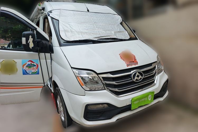 Used SAIC MAXUS Xintu V80 2018 2.5T AMT Aoyuntong Short Wheelbase Mid-Roof 5-6 Seater Front Right 45 Deg