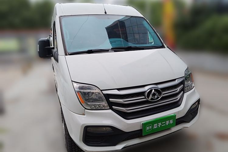 Used SAIC MAXUS Xintu V80  Front Right 45 Deg
