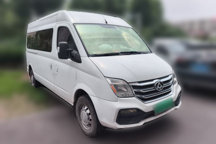 Used SAIC MAXUS Xintu V80 2018 2.5T 6-Speed Manual Aowentong Long-Wheelbase Mid-Roof 7/10-Seater Front Right 45 Deg
