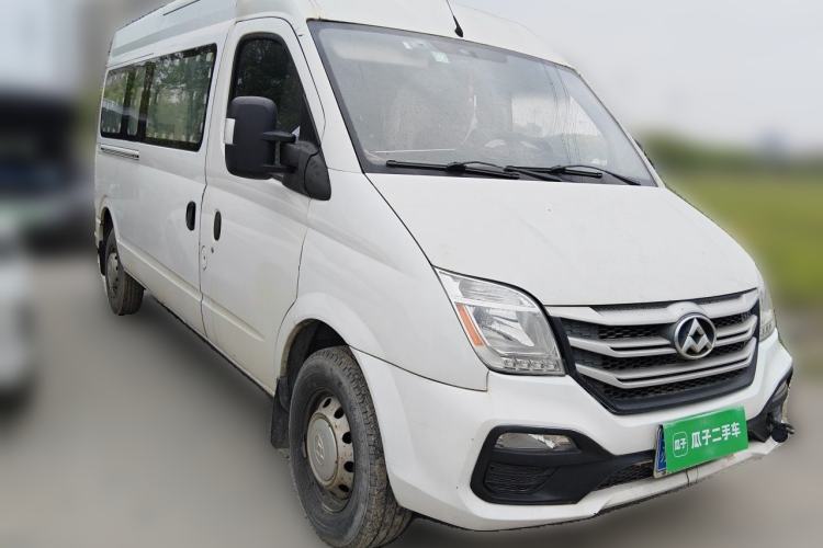 Used SAIC MAXUS Xintu V80 2018 2.5T 6-Speed Manual Aotuntong Facelifted Long Wheelbase Mid-Height 7-Seater Front Right 45 Deg