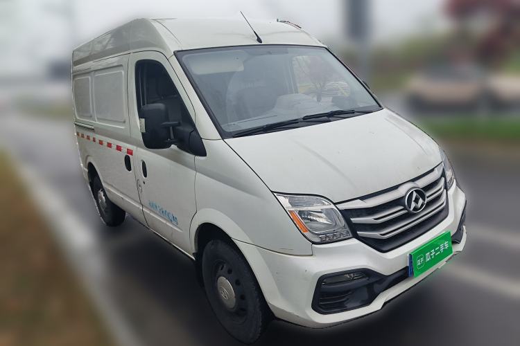 Used SAIC MAXUS Xintu V80  Front Right 45 Deg