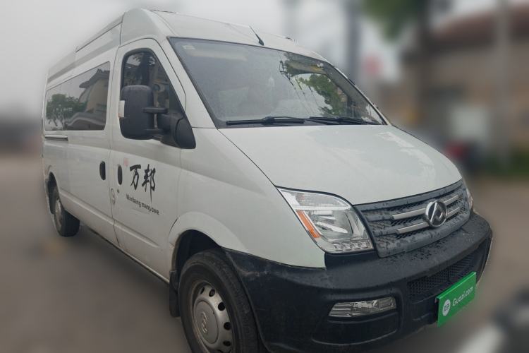 Used SAIC MAXUS Xintu V80 2018 2.5T 6-Speed Manual Commercial Long Wheelbase Mid-Height 9-Seater Front Right 45 Deg