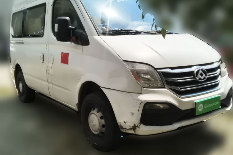 Used SAIC MAXUS Xintu V80 2018 2.5T AMT Elite Edition Long Wheelbase Mid-Roof 5-Seater Front Right 45 Deg