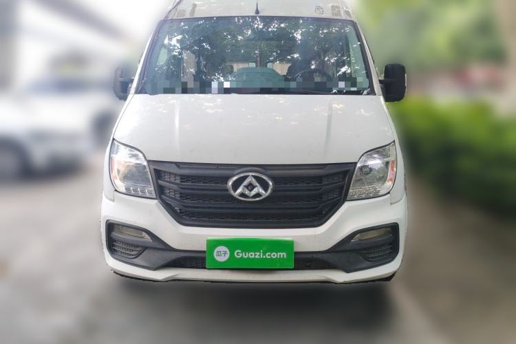 Used SAIC MAXUS Xintu V80 2018 2.5T 6-Speed Manual Aowentong Long-Wheelbase Mid-Roof 7/10-Seater Front