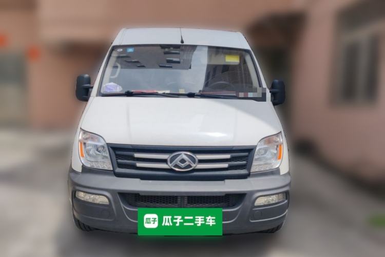 Used SAIC MAXUS Xintu V80 2018 2.5T 6-Speed Manual Commercial Long Wheelbase Mid-Height 9-Seater Front