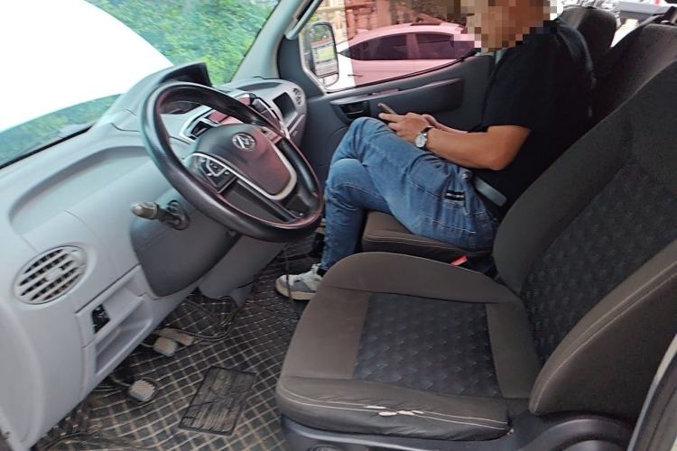 Used SAIC MAXUS Xintu V80  Left Front Seat
