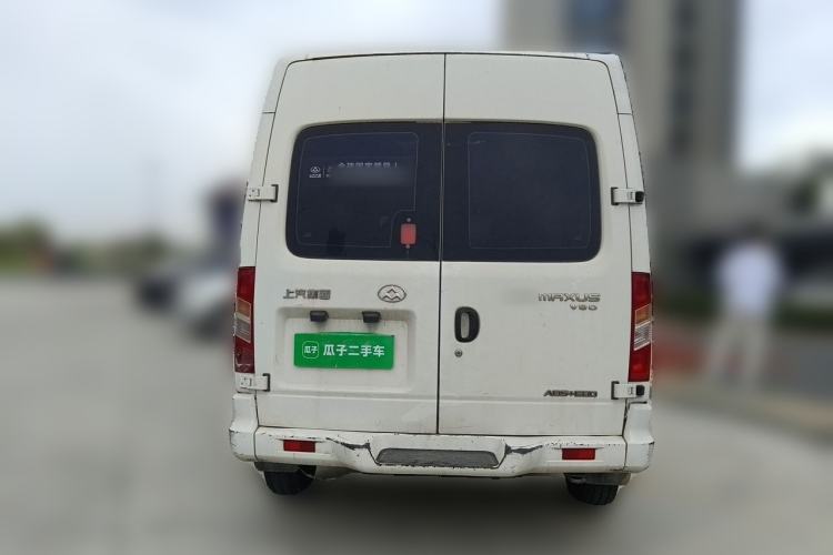 Used SAIC MAXUS Xintu V80 2018 2.5T 6-Speed Manual Elite Edition Long Wheelbase Mid-Height 7/10-Seater Rear