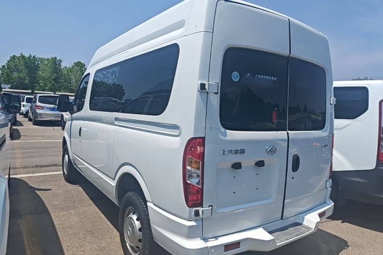 Used SAIC MAXUS Xintu V80 2018 2.5T 6-Speed Manual Aoyuntong Short Wheelbase Mid-Height 5-6 Seater Rear Left 45 Deg