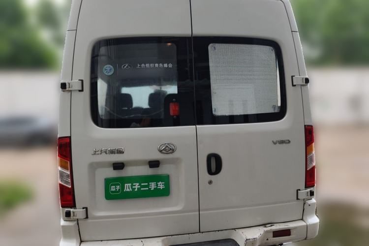 Used SAIC MAXUS Xintu V80 2018 2.5T 6-Speed Manual Aoyuntong Short Wheelbase Mid-Height 5-6 Seater Rear