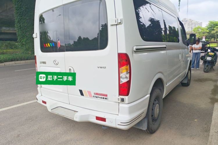 Used SAIC MAXUS Xintu V80 2018 2.5T AMT Aoyuntong Short Wheelbase Mid-Roof 5-6 Seater Rear Right 45 Deg