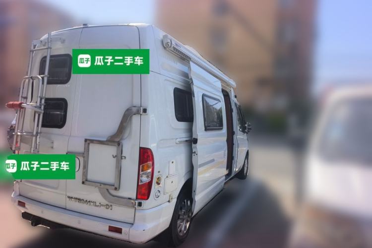 Used SAIC MAXUS Xintu V80  Rear Right 45 Deg