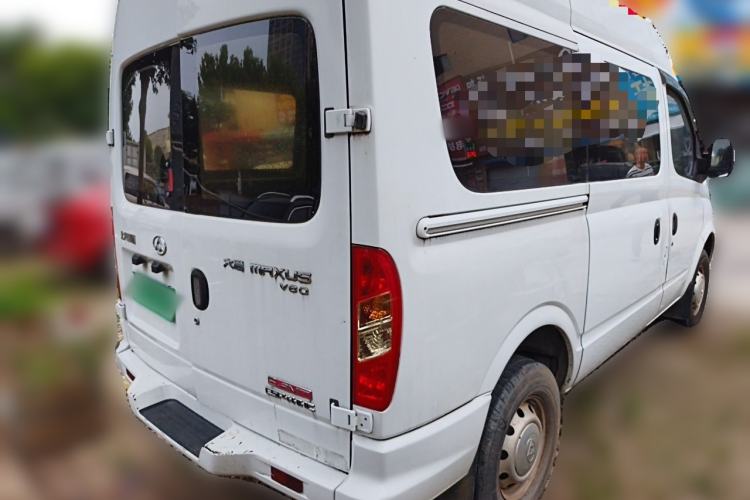 Used SAIC MAXUS Xintu V80 2018 2.5T AMT Elite Edition Short Wheelbase Mid-Roof Design 5-6 Seater Rear Right 45 Deg