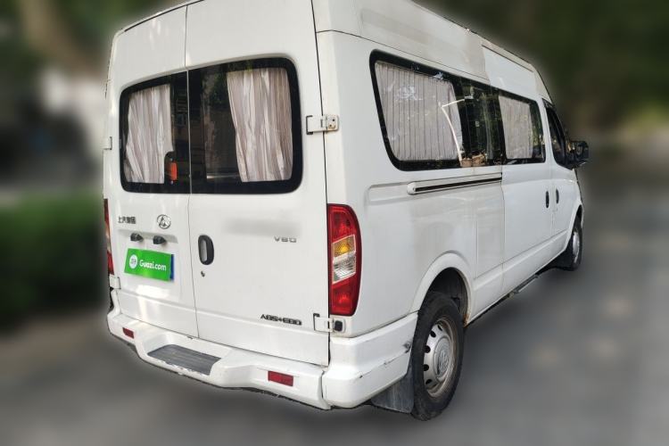 Used SAIC MAXUS Xintu V80 2018 2.5T 6-Speed Manual Aowentong Long-Wheelbase Mid-Roof 7/10-Seater Rear Right 45 Deg