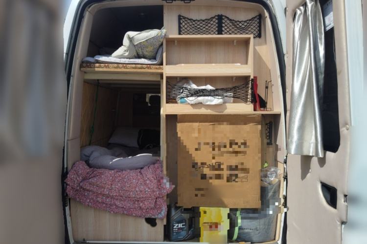 Used SAIC MAXUS Xintu V80  Trunk