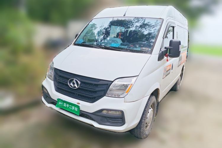 Ojetý SAIC MAXUS Xintu V80 2018 2.5T 6-Speed Manual Aoyuntong Short Wheelbase Mid-Height 5-6 Seater Guazi used car, China used car export, Used car for sale, Used cars, Cheapest cars for sale