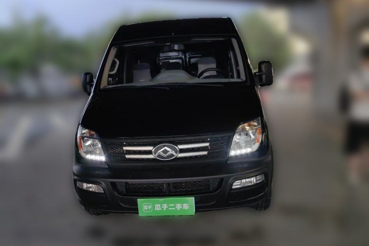 Used SAIC MAXUS Xintu V80 2019 2.5T Classic Edition 6-Speed Manual – Aoyuntong Short Wheelbase Mid-Height Design 5/6 Seats Front
