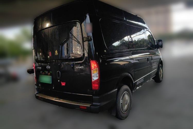 Used SAIC MAXUS Xintu V80 2019 2.5T Classic Edition 6-Speed Manual – Aoyuntong Short Wheelbase Mid-Height Design 5/6 Seats Rear Right 45 Deg