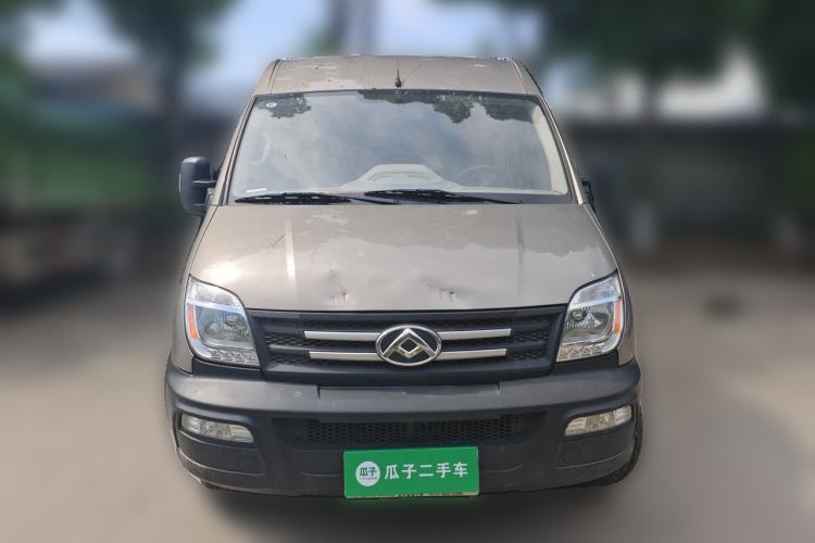Used SAIC MAXUS Xintu V80 2019 2.5T Classic Version 6-Speed Manual – Aoyuntong Modified Long Wheelbase Mid-Height 7-Seater Front