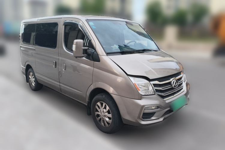 Used SAIC MAXUS Xintu V80 2019 2.0T Plus 6-Speed Manual – Aoyuntong Short Wheelbase Ultra-Low Roof 5/6-Seater Front Right 45 Deg