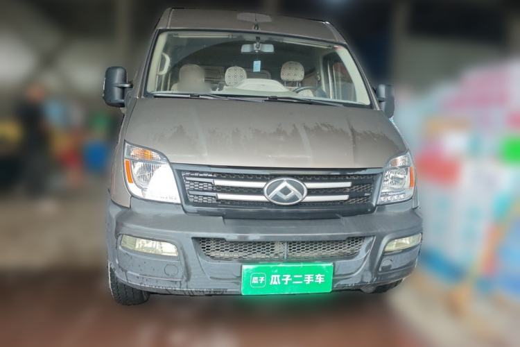 Used SAIC MAXUS Xintu V80 2019 2.5T Classic Edition 6-Speed Manual – Aoyuntong Modified Version Short Wheelbase Mid-Height Roof 5/6 Seats Front