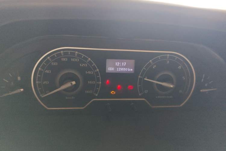Used SAIC MAXUS Xintu V80 2019 2.5T Classic Edition 6-Speed Manual – Aoyuntong Modified Version Short Wheelbase Mid-Height Roof 5/6 Seats Instrument Cluster