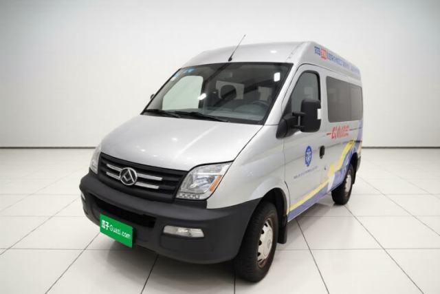 SAIC MAXUS Xintu V80 2019 2.5T Classic Model 6-Speed Manual – Aoyuntong Modified Version Short Wheelbase Ultra-Low Roof 5/6 Seats مستعملة