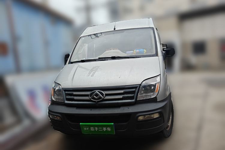 Used SAIC MAXUS Xintu V80 2019 2.5T Classic Edition AMT Aoyuntong Facelifted Long Wheelbase Mid-Height 7-Seater Front