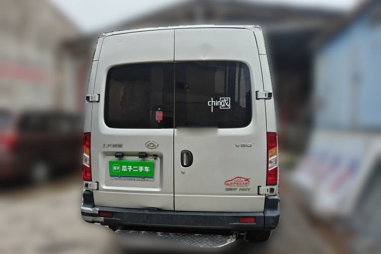 Used SAIC MAXUS Xintu V80 2019 2.5T Classic Edition AMT Aoyuntong Facelifted Long Wheelbase Mid-Height 7-Seater Rear