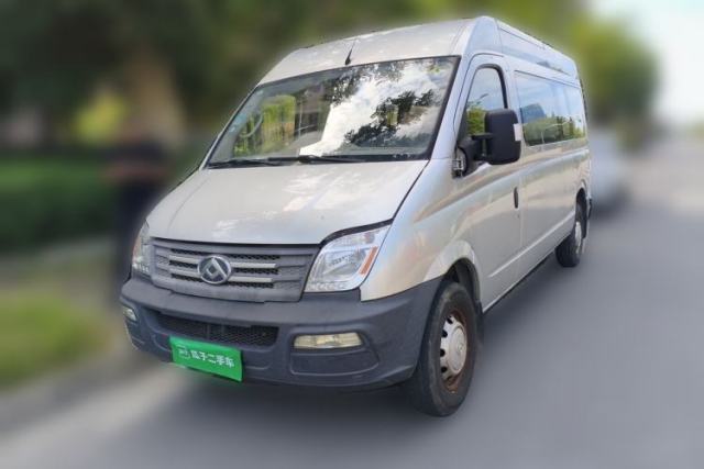 Used SAIC MAXUS Xintu V80 2019 2.5T Classic Model 6-Speed Manual Aotong Long Wheelbase Mid-Height 7-Seater