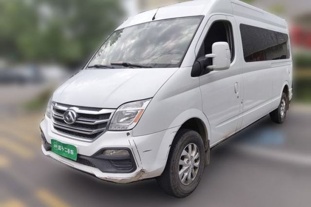SAIC MAXUS Xintu V80 In 2021, a 2.0-liter, seven-seat vehicle was produced. usado