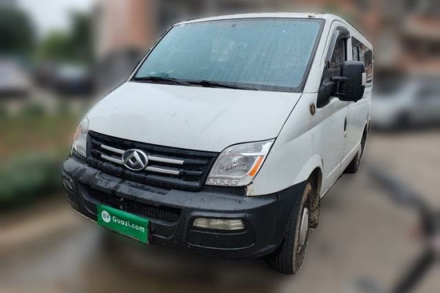 Used SAIC MAXUS Xintu V80 2019 2.5T Classic Model 6-Speed Manual – Aoyuntong Modified Version Short Wheelbase Ultra-Low Roof 5/6 Seats