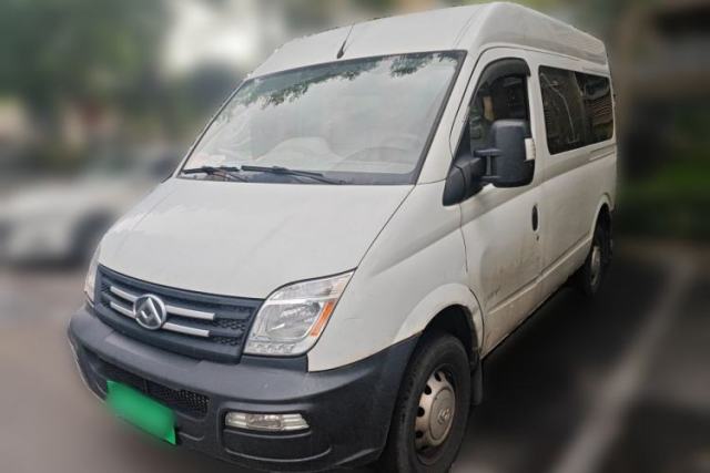 Used SAIC MAXUS Xintu V80 2019 2.5T Classic Edition 6-Speed Manual – Aoyuntong Modified Version Short Wheelbase Mid-Height Roof 5/6 Seats