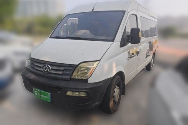 Ojetý SAIC MAXUS Xintu V80 2019 2.5T Classic Model 6-Speed Manual Aotong Long Wheelbase Mid-Height 7-Seater