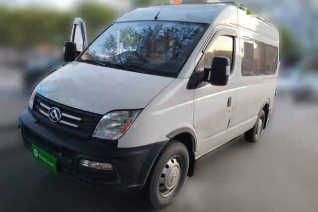 Used SAIC MAXUS Xintu V80 2019 2.5T Classic Edition 6-Speed Manual – Aoyuntong Modified Version Short Wheelbase Mid-Height Roof 5/6 Seats