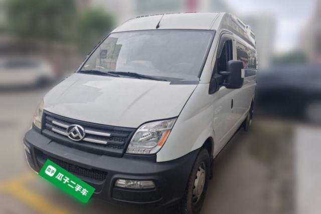 Used SAIC MAXUS Xintu V80 2019 2.5T Classic Model 6-Speed Manual Aotong Long Wheelbase Mid-Height 7-Seater