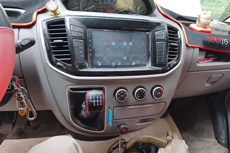 Used SAIC MAXUS Xintu V80  Audio And AC Panel