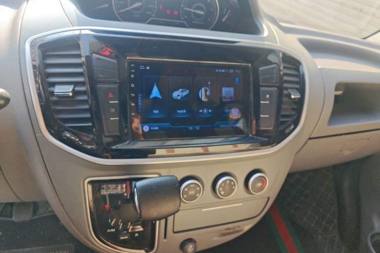 Used SAIC MAXUS Xintu V80  Audio And AC Panel