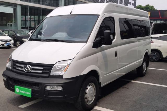 Used SAIC MAXUS Xintu V80 2019 2.5T Classic Version 6-Speed Manual – Aoyuntong Modified Long Wheelbase Mid-Height 7-Seater