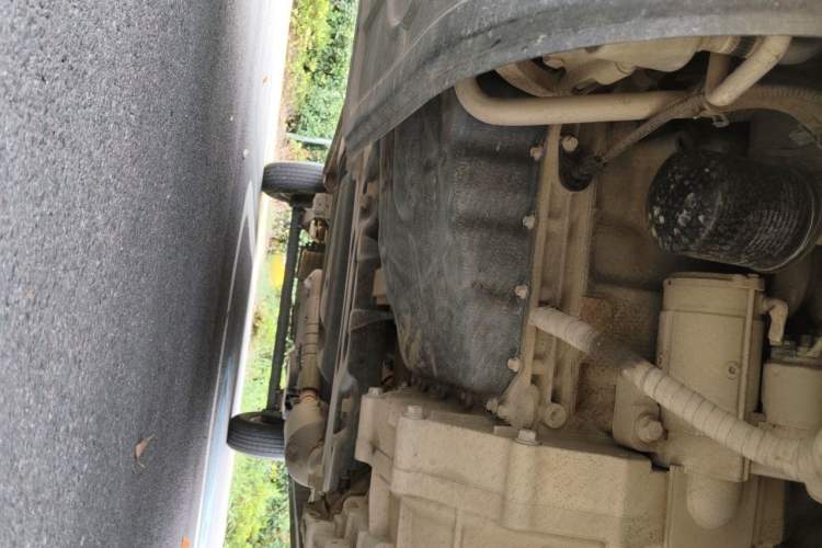 Used SAIC MAXUS Xintu V80  Chassis Front