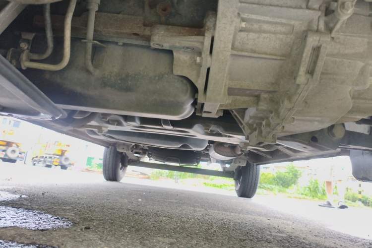 Used SAIC MAXUS Xintu V80  Chassis Front