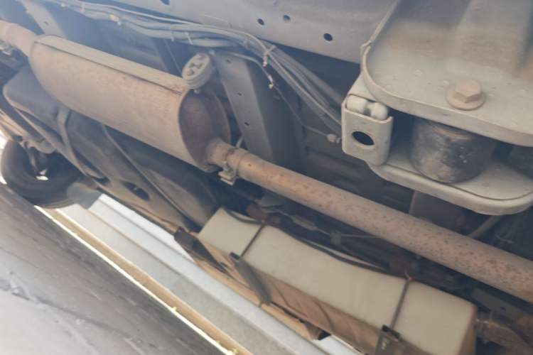 Used SAIC MAXUS Xintu V80  Chassis Rear Left