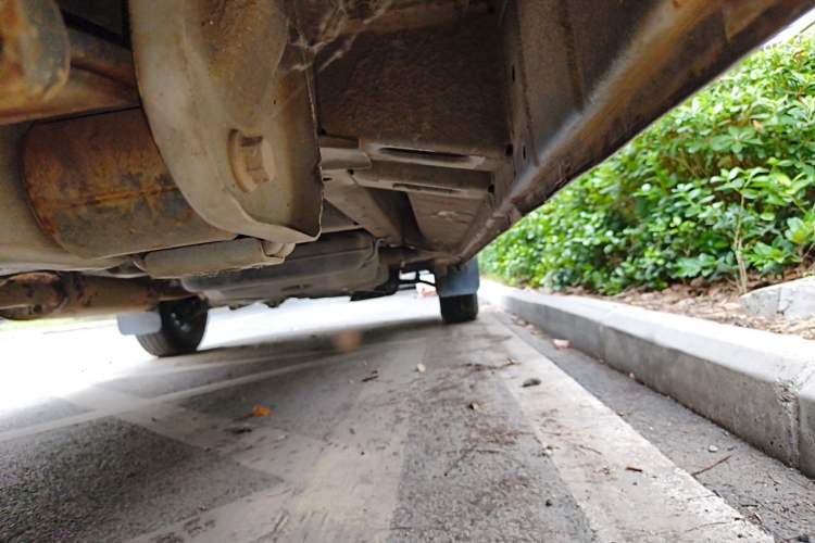 Used SAIC MAXUS Xintu V80  Chassis Rear Right